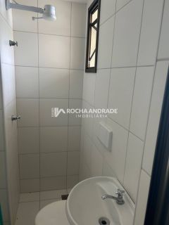 Apartamento Para Vender com 4 quartos 4 suítes no bairro Pituacu em Salvador