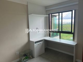 Apartamento Para Vender com 4 quartos 4 suítes no bairro Pituacu em Salvador