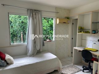 Casa em condomínio 3 suítes e 4 vagas