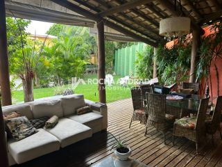 Casa em condomínio 3 suítes e 4 vagas
