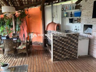 Casa em condomínio 3 suítes e 4 vagas