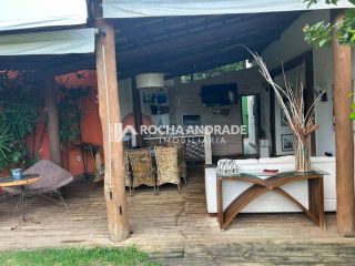 Casa em condomínio 3 suítes e 4 vagas