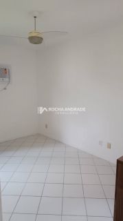 Casa de Condomínio Para Vender com 3 quartos 1 suítes no bairro Itapuã em Salvador