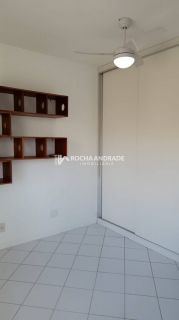 Casa de Condomínio Para Vender com 3 quartos 1 suítes no bairro Itapuã em Salvador