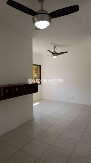 Casa de Condomínio Para Vender com 3 quartos 1 suítes no bairro Itapuã em Salvador