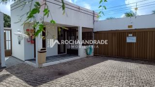 Casa de Condomínio Para Vender com 3 quartos 1 suítes no bairro Itapuã em Salvador