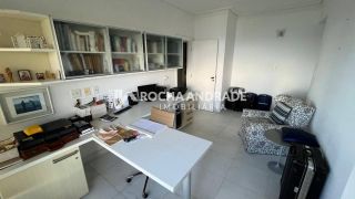 Apartamento Para Vender com 4 quartos 4 suítes no bairro Ondina em Salvador