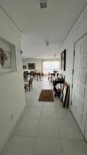 Apartamento Para Vender com 4 quartos 4 suítes no bairro Ondina em Salvador