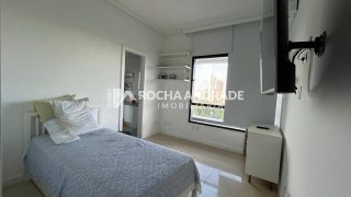 Apartamento Para Vender com 4 quartos 4 suítes no bairro Ondina em Salvador