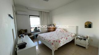 Apartamento Para Vender com 4 quartos 4 suítes no bairro Ondina em Salvador