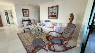 Apartamento Para Vender com 4 quartos 4 suítes no bairro Ondina em Salvador