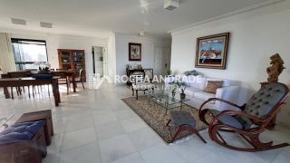 Apartamento Para Vender com 4 quartos 4 suítes no bairro Ondina em Salvador
