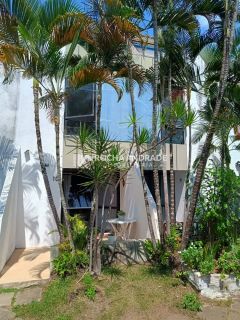 Casa tríplex em condomínio Para Vender com 3 quartos 1 suítes no bairro Itapuã em Salvador