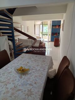 Casa tríplex em condomínio Para Vender com 3 quartos 1 suítes no bairro Itapuã em Salvador