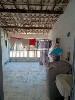 Casa tríplex em condomínio Para Vender com 3 quartos 1 suítes no bairro Itapuã em Salvador