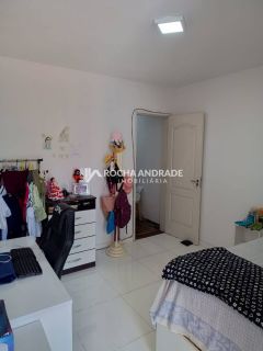 Casa tríplex em condomínio Para Vender com 3 quartos 1 suítes no bairro Itapuã em Salvador