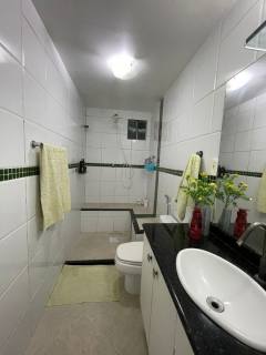 Casa de Condomínio Para Vender com 4 quartos 2 suítes no bairro Sao Cristovao em Salvador