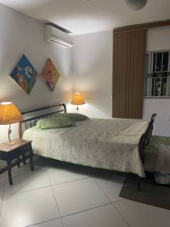 Casa de Condomínio Para Vender com 4 quartos 2 suítes no bairro Sao Cristovao em Salvador