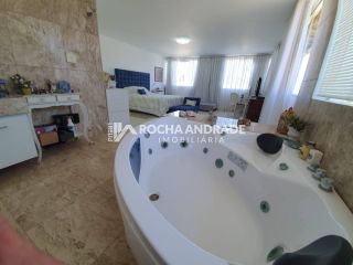 Casa Para Vender com 5 quartos 3 suítes no bairro Pedra do Sal em Salvador