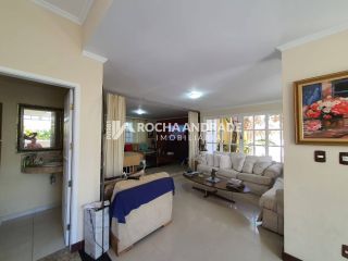 Casa Para Vender com 5 quartos 3 suítes no bairro Pedra do Sal em Salvador