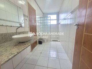Apartamento com 2 quartos sendo 2 suítes no bairro Rio Vermelho em Salvador.