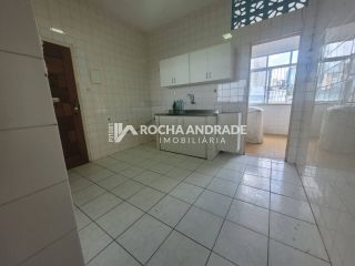 Apartamento com 2 quartos sendo 2 suítes no bairro Rio Vermelho em Salvador.