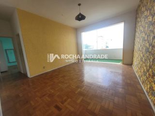 Apartamento com 2 quartos sendo 2 suítes no bairro Rio Vermelho em Salvador.