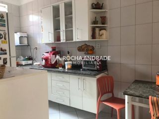 Casa Para Vender com 7 quartos 1 suíte no bairro Nazare em Salvador