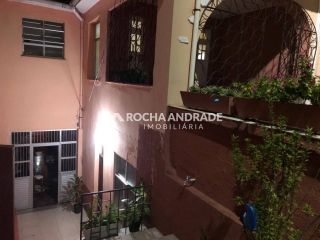 Casa Para Vender com 7 quartos 1 suíte no bairro Nazare em Salvador