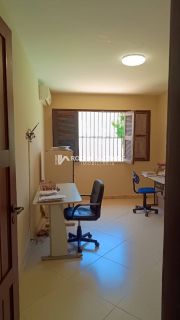 Casa Para Vender com 4 quartos 2 suítes no bairro Vilas do Atlantico em Lauro De Freitas