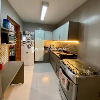 Apartamento 3 suítes 3 vagas Colina A