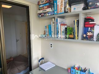Apartamento 3 suítes 3 vagas Colina A