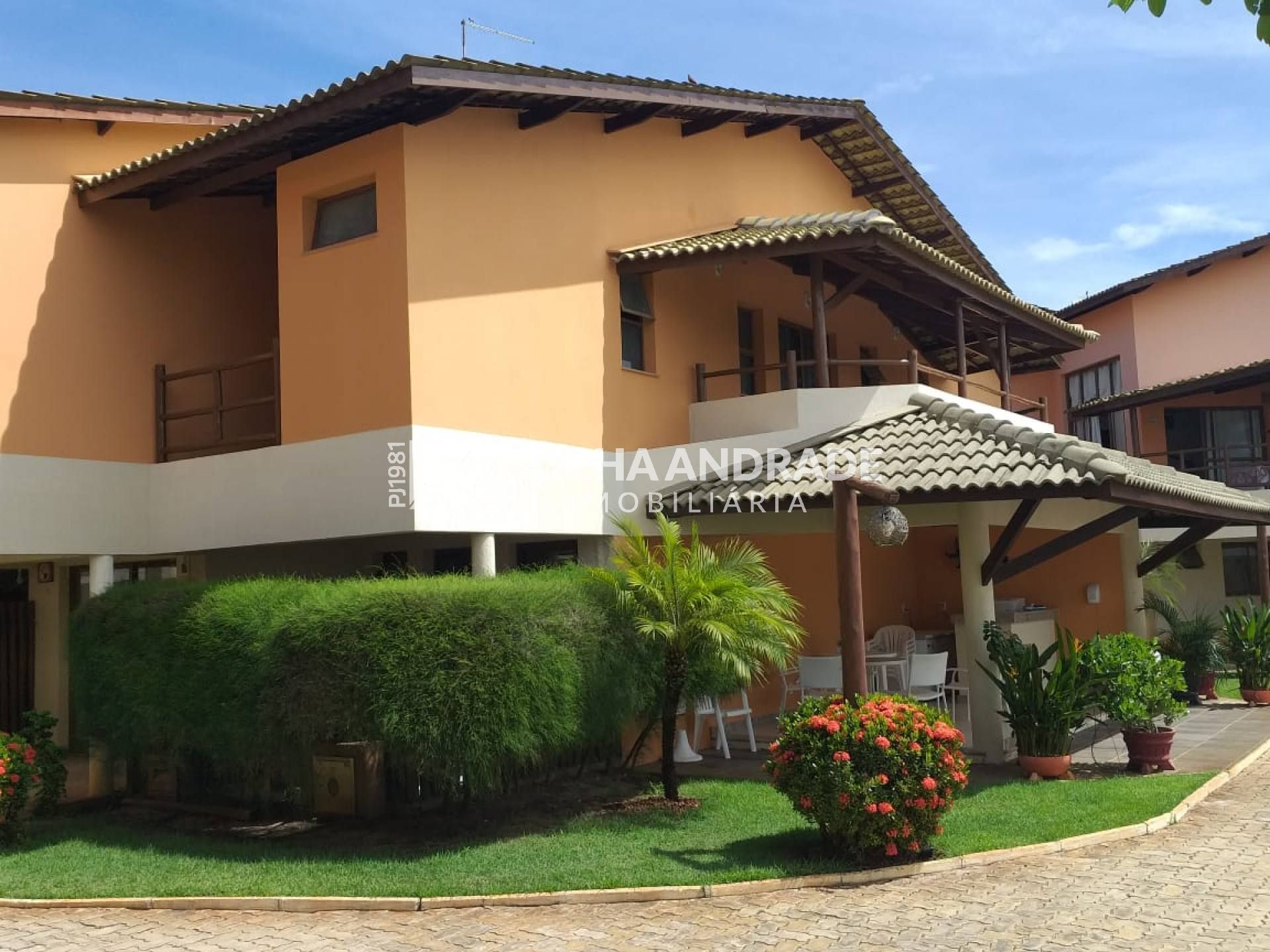 EXCELENTE OPORTUNIDADE - CASA Duplex  127M², MOBILIADO