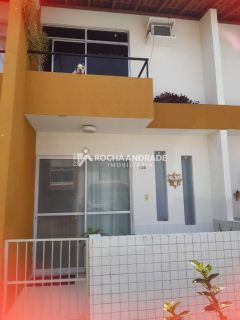 Casa de Condomínio Para Vender com 3 quartos no bairro Itapuã em Salvador