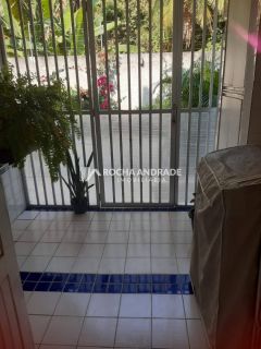 Casa de Condomínio Para Vender com 3 quartos no bairro Itapuã em Salvador