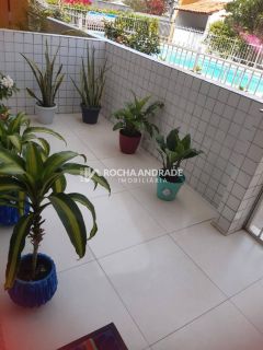 Casa de Condomínio Para Vender com 3 quartos no bairro Itapuã em Salvador