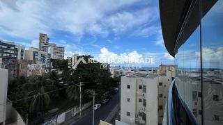 Apartamento Para Vender com 3 quartos 1 suíte no bairro Costa Azul em Salvador