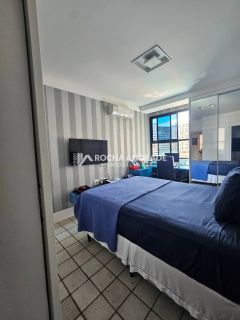 Apartamento 4 quartos Pituba com armários