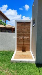 Casa de Condomínio Para Vender com 6 suítes em Guarajuba.