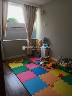 Vende Casa no Bonfim, 227m2, 4Q R$ 1.200.000,00