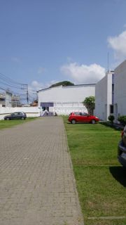 Excelente Village em Vila de Abrantes frente de rua