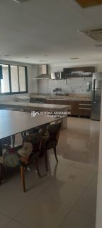 Cobertura Para Vender com 3 quartos 3 suítes no bairro Armação em Salvador