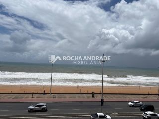 Studio frente mar no bairro Armação em Salvador para vender