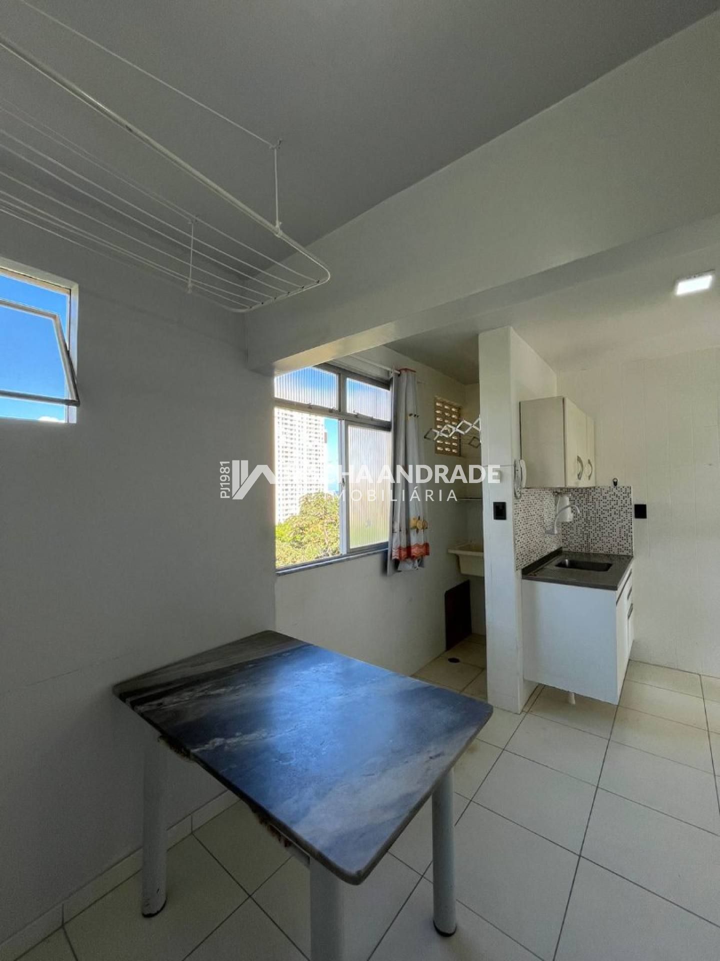 Apartamento Para Vender com 2 quartos no bairro Marback/Imbui em Salvador
