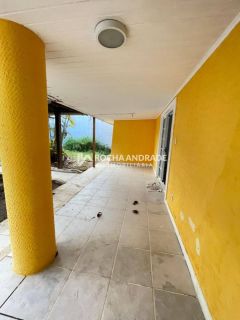 Casa Para Vender com 3 quartos 2 suítes no bairro Praia do Flamengo em Salvador