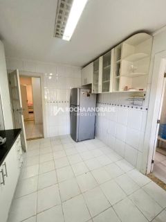 Casa Para Vender com 3 quartos 2 suítes no bairro Praia do Flamengo em Salvador