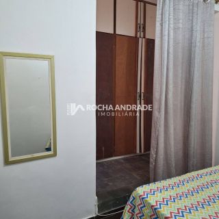 Itapuã localizadíssimo 2/4 grande com área coberta