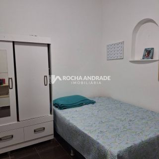 Itapuã localizadíssimo 2/4 grande com área coberta