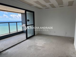 Apartamento Para Vender com 3 quartos 3 suítes no bairro Jaguaribe em Salvador frente mar