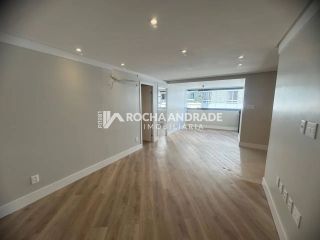 Alphaville I Apartamento 2/4, Paralela Salvador, Reformado, Armários Planejados